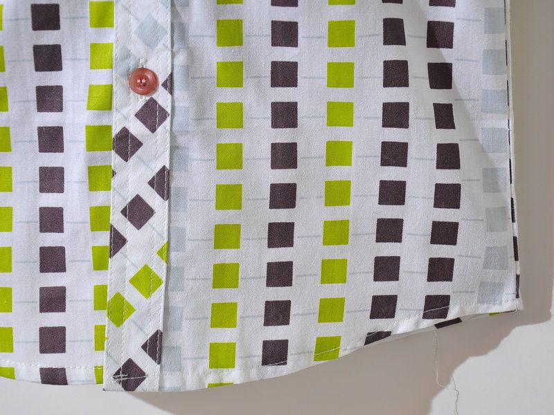 SGB158 : Boys Squares Design Collar Short Sleeves Shirt (Green)