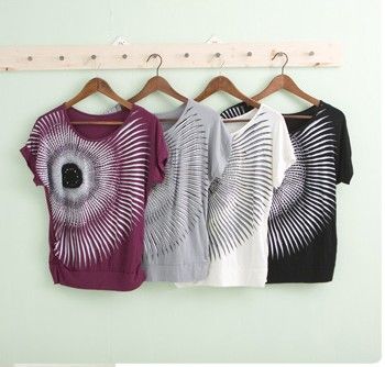 SGL123: Crochet Flower Glitter Tee