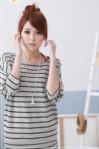 SGL128: Stripes Bat Sleeves Tee