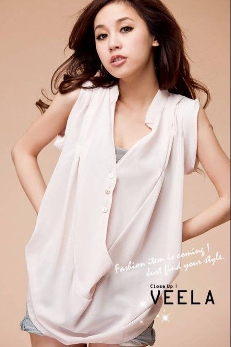 SGL198 : Casual 3 Buttons Sleeveless Draped Blouse