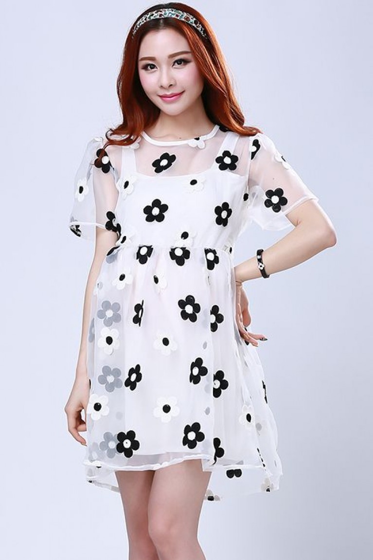 Petite Maternity Flowers Mesh Dress 