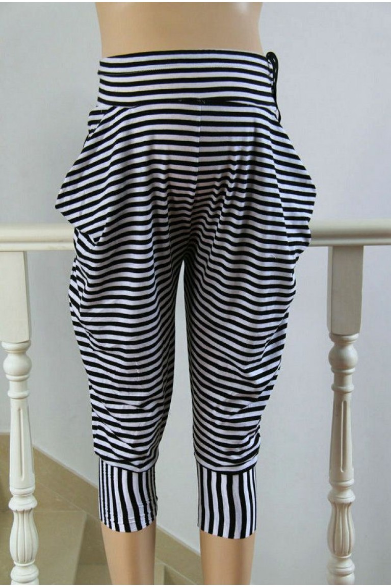 SGM8312 : Trendy Zebra Stripes Maternity Harem Capri Pants