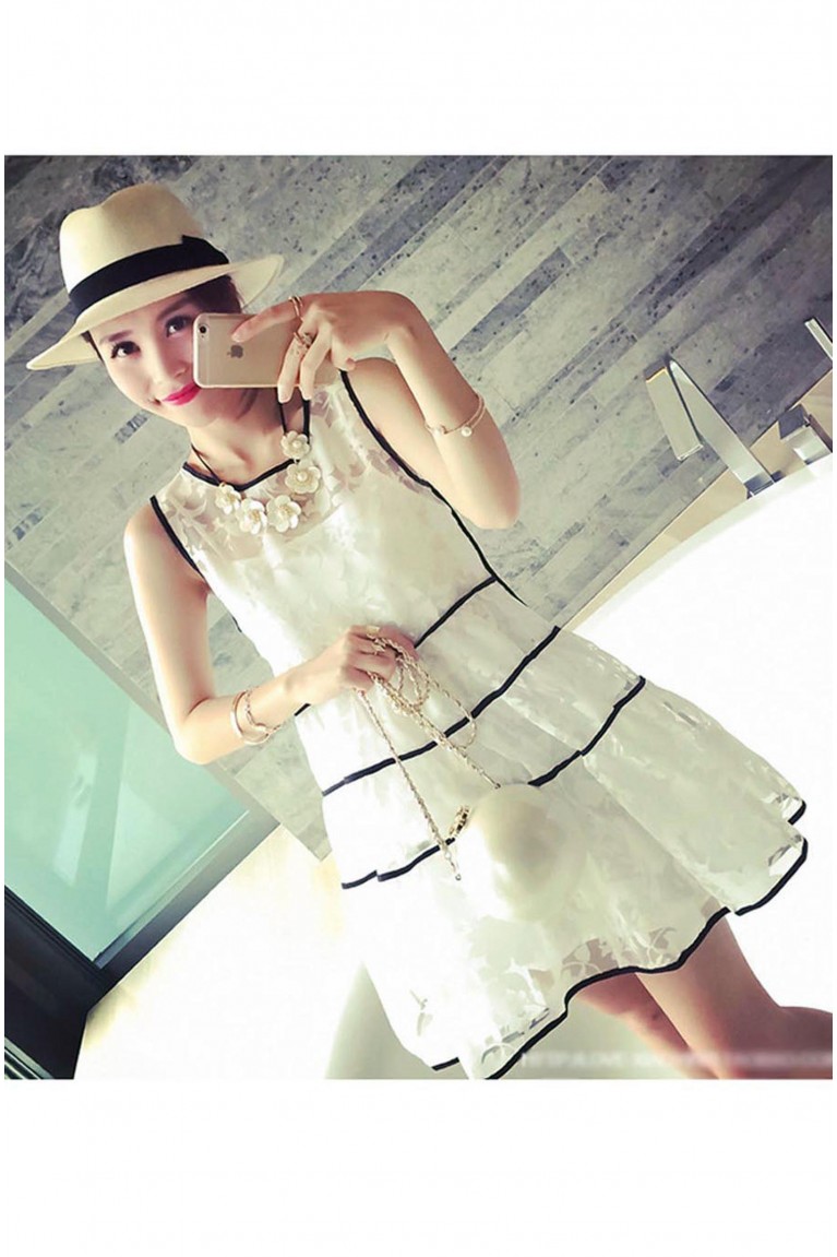 Maternity Organza Floral Sleeveless Dress With Inner