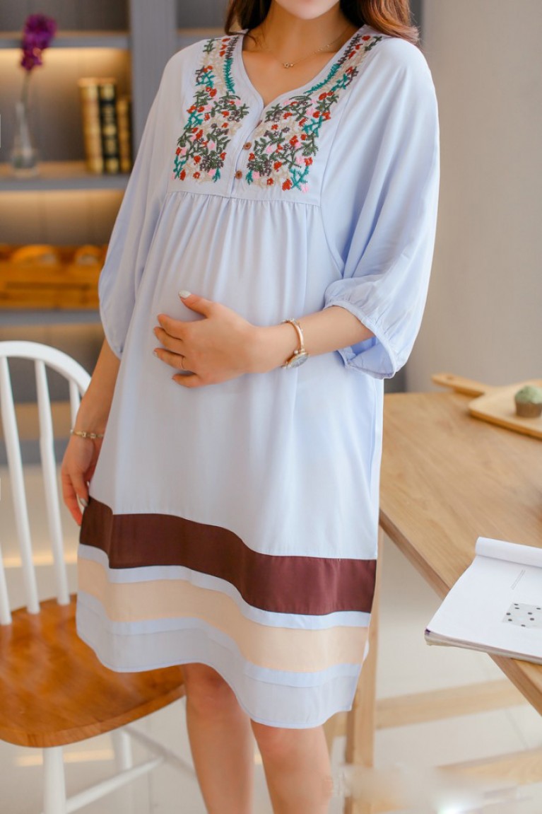 Embroidered Medium Sleeve Maternity Dress - Blue