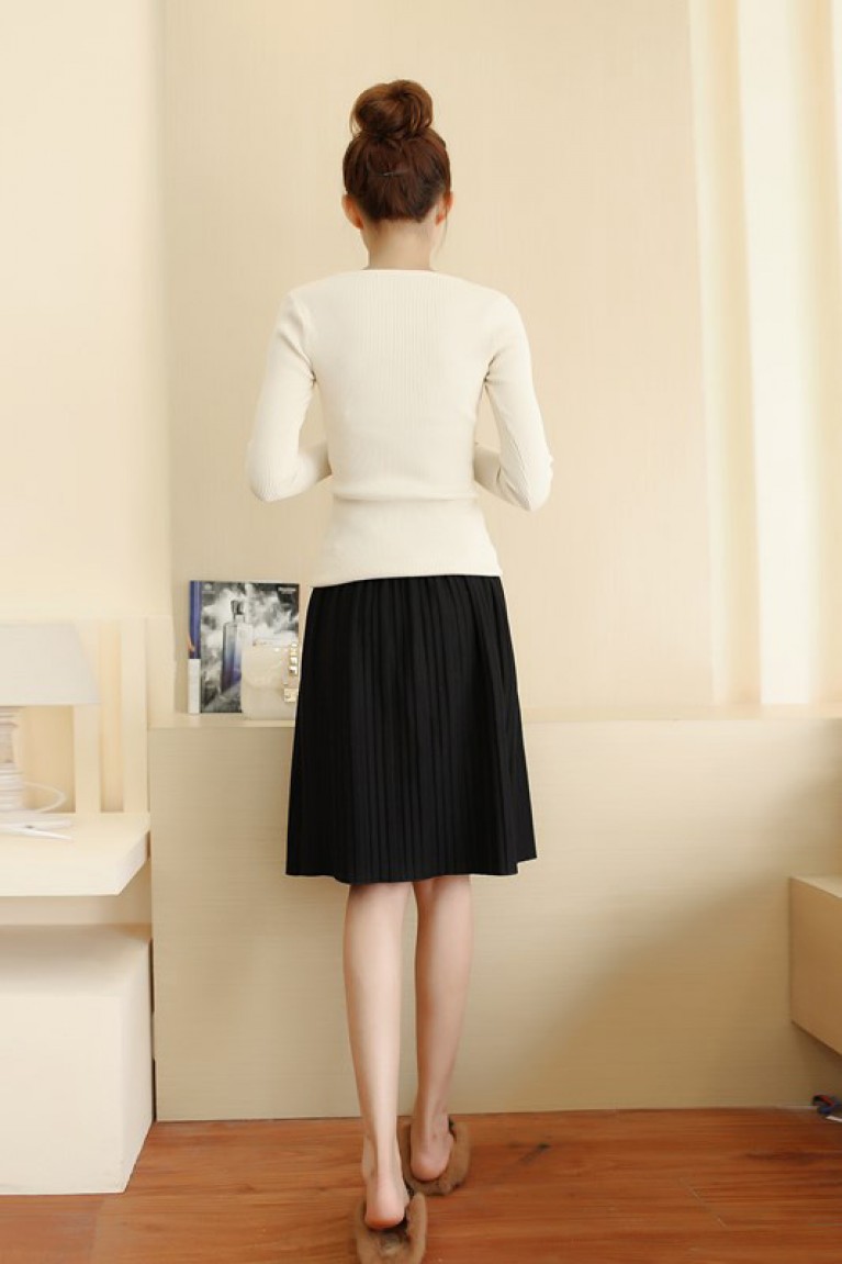 Simple Plain Pleated Maternity Skirt ( M, L ) - Black