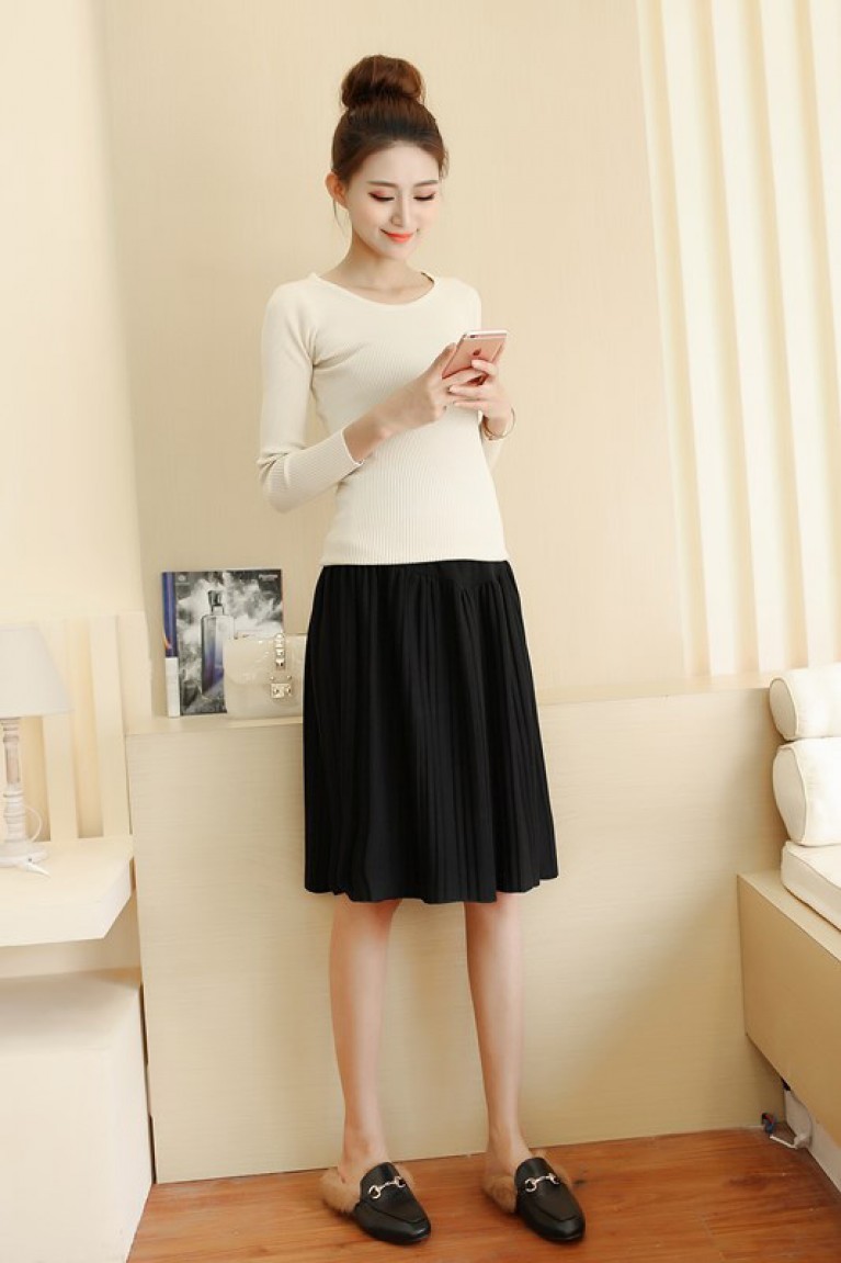 Simple Plain Pleated Maternity Skirt ( M, L ) - Black