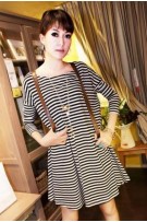 SGM8636 : Asymmetrical Flare Hemline Striped Maternity / Plus Size Top